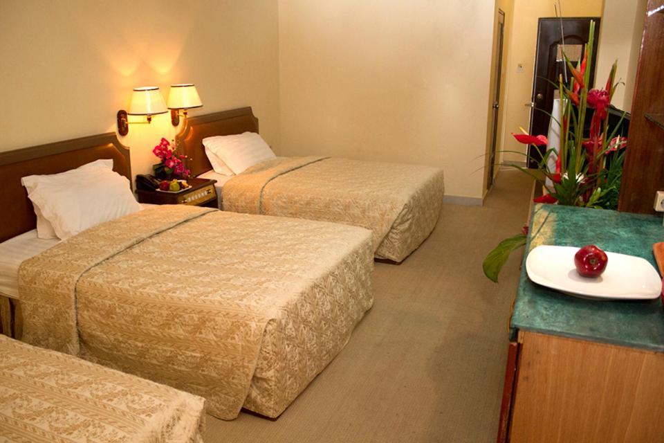 Savannah Hotel & Casino Paramaribo Zimmer foto